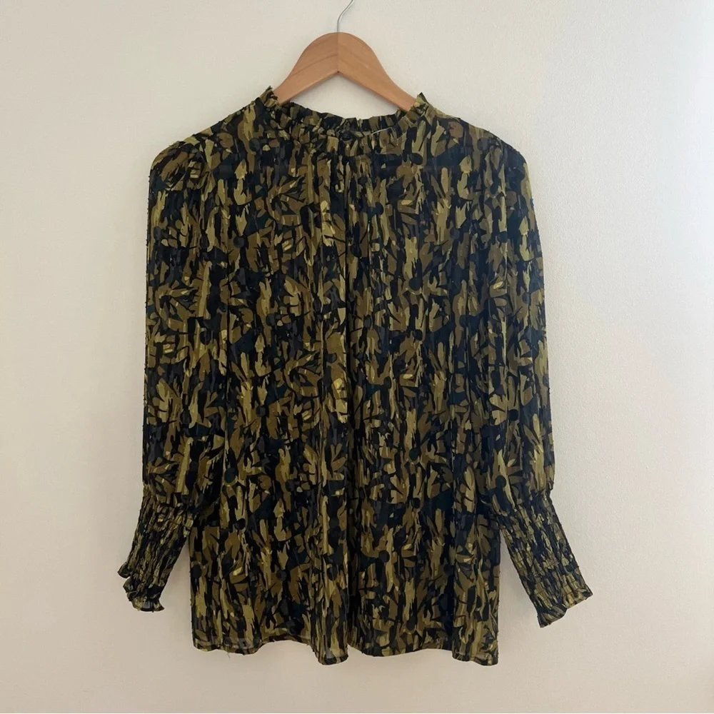 Maison D'Amelie Green Black Floral Long Sleeve Flowy Top Medium Ruffle